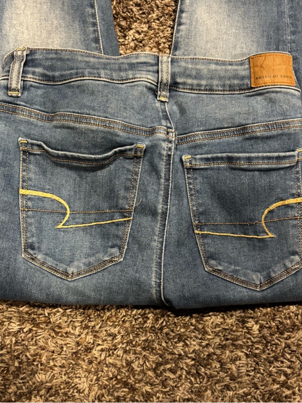 Women’s American Eagle Outfitters Medium Blue High Rise Jegging Jeans